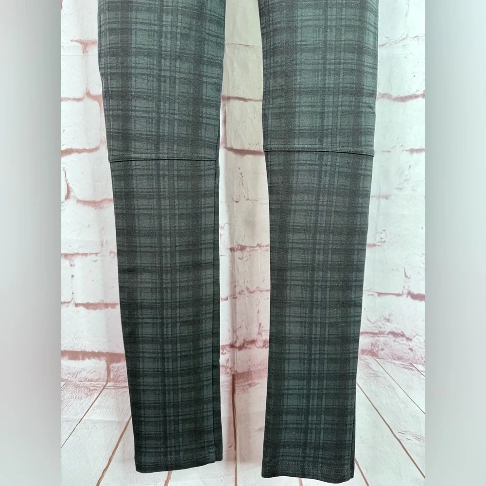 ANTHRO x SANCTUARY 25” waist Grey and Black Plaid Grease Legging pant Size Small - Picture 9 of 14